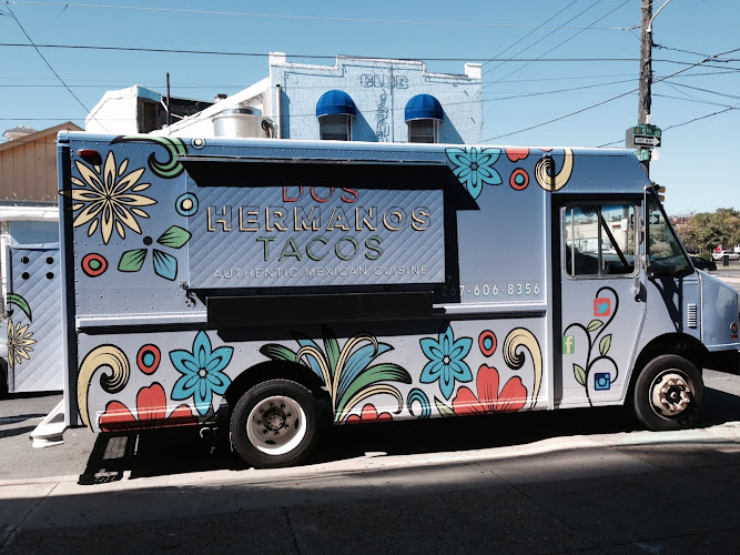 Dos Hermanos Tacos