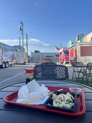 Tanoshi Sushi